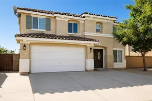 45108 Palm Ln, Lancaster, CA 93535 - Photo 1
