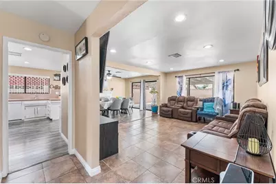 45228 Lorimer Avenue, Lancaster, CA 93534 - Photo 6
