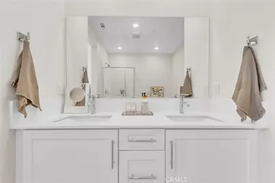 27582 Manzanita Way, Valencia, CA 91381 - Photo 28