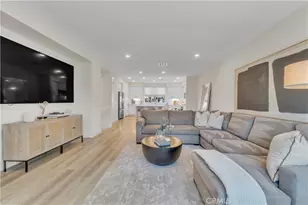 27582 Manzanita Wy, Valencia, CA 91381 - Photo 8
