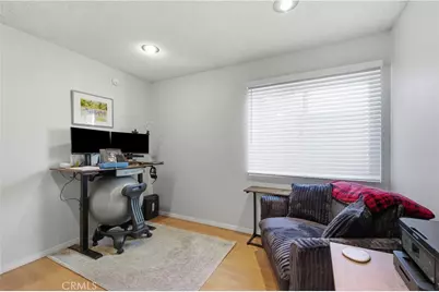 15607 Crestview #85, Los Angeles, CA 91344 - Photo 18