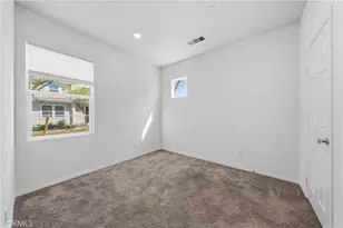 17016 Zion, Canyon Country, CA 91387 - Photo 8