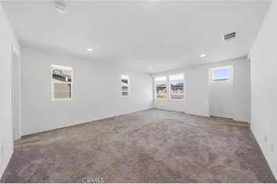 17016 Zion, Canyon Country, CA 91387 - Photo 12