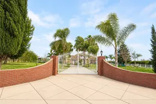 9886 S Mckinley Ave, French Camp, CA 95231 - Photo 2