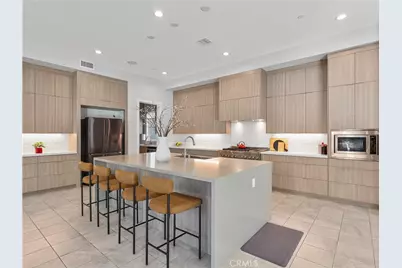 20407 W Aberdeen Lane, Porter Ranch, CA 91326 - Photo 4