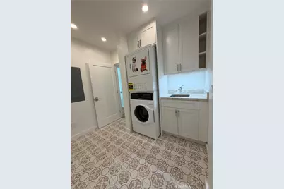 4643 Vantage Avenue, Valley Village, CA 91607 - Photo 32