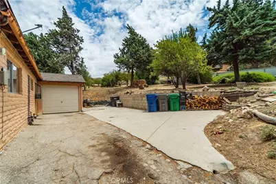 42766 Ranch Club Road, Lake Hughes, CA 93532 - Photo 22