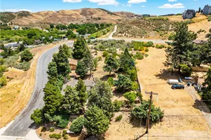 42766 Ranch Club Rd, Lake Hughes, CA 93532 - Photo 28