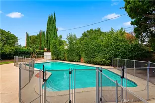 10920 White Oak, Granada Hills, CA 91344 - Photo 52
