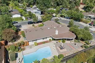 5666 Rawlings, Woodland Hills, CA 91367 - Photo 32