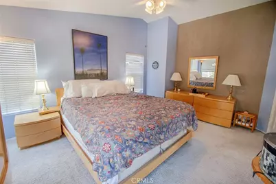 28213 Foxlane, Canyon Country, CA 91351 - Photo 32