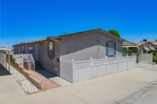 45465 E 25th Street, Lancaster, CA 93535 - Photo 2