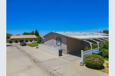 45465 E 25th Street #44, Lancaster, CA 93535 - Photo 1