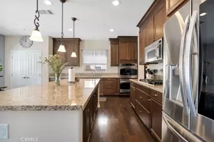 16872 Royal Pines Ln, Canyon Country, CA 91387 - Photo 12
