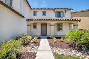 16872 Royal Pines Ln, Canyon Country, CA 91387 - Photo 4