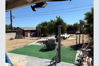 8441 Rincon Avenue, Los Angeles, CA 91352 - Photo 24