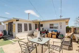 2001 Oak St, Rosamond, CA 93560 - Photo 12