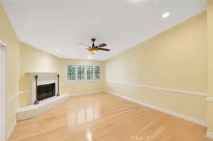 24440 Victory, Woodland Hills, CA 91367 - Photo 16