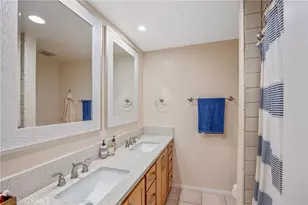 24440 Victory, Woodland Hills, CA 91367 - Photo 20