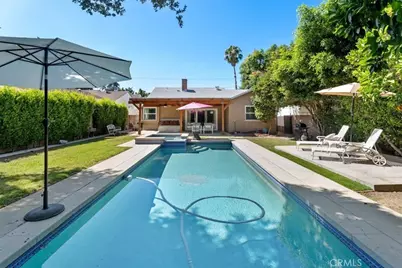 14319 Valerio Street, Van Nuys, CA 91405 - Photo 18
