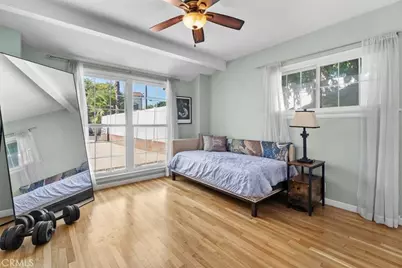 14319 Valerio Street, Van Nuys, CA 91405 - Photo 12