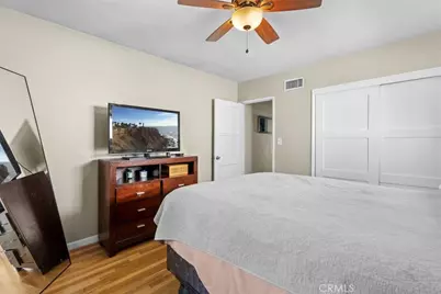 14319 Valerio Street, Van Nuys, CA 91405 - Photo 14