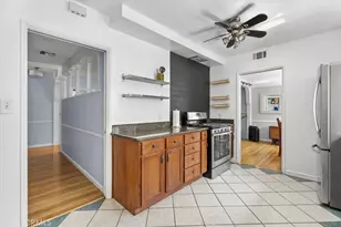 14319 Valerio St, Van Nuys, CA 91405 - Photo 8