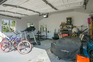 15370 Kadota, Sylmar, CA 91342 - Photo 24