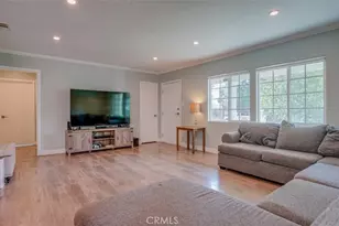 15370 Kadota, Sylmar, CA 91342 - Photo 6