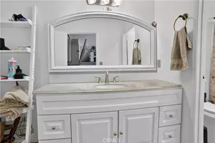 15230 Roxford St, Sylmar, CA 91342 - Photo 20