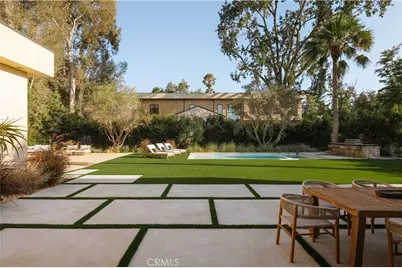 23338 Collins Street, Woodland Hills, CA 91367 - Photo 36