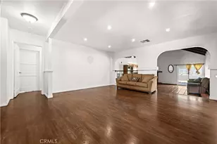 14515 Daubert, Mission Hills (San Fernando), CA 91345 - Photo 6