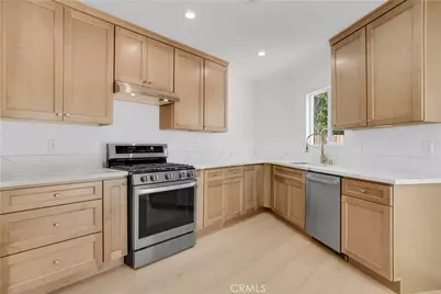 7337 Caldus Avenue, Van Nuys, CA 91406 - Photo 10