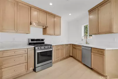 7337 Caldus Avenue, Van Nuys, CA 91406 - Photo 10