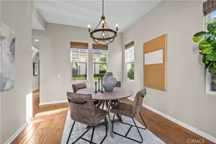 26882 Greenleaf Ct, Valencia, CA 91381 - Photo 4