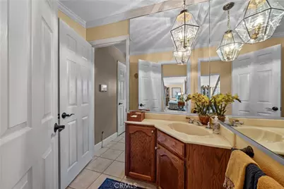 15118 Poppy Meadow, Canyon Country, CA 91387 - Photo 22