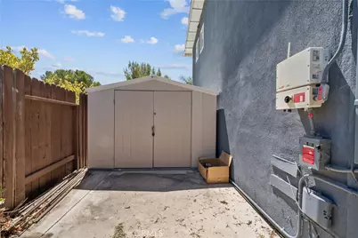 15118 Poppy Meadow, Canyon Country, CA 91387 - Photo 34