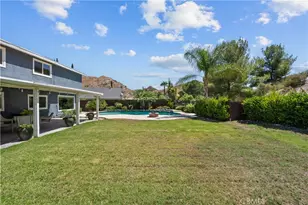 15118 Poppy Meadow, Canyon Country, CA 91387 - Photo 18