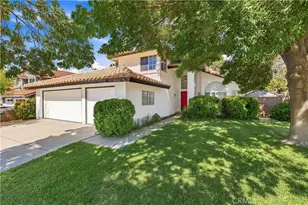 40060 Castana, Palmdale, CA 93551 - Photo 2