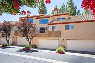 22729 Copper Hill Dr, Saugus, CA 91390 - Photo 2