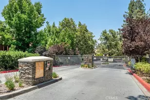 22729 Copper Hill Dr, Saugus, CA 91390 - Photo 24