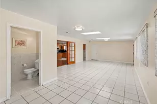 22427 Vanowen, West Hills, CA 91307 - Photo 22