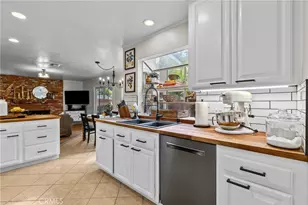 24510 Apple St, Newhall, CA 91321 - Photo 10