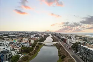 3906 Pacific Ave, Marina del Rey, CA 90292 - Photo 8