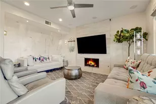 20740 Campania, Porter Ranch, CA 91326 - Photo 16