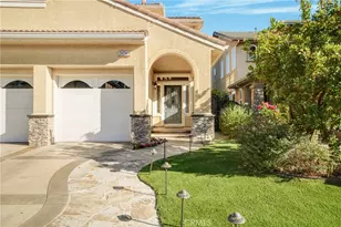20740 Campania, Porter Ranch, CA 91326 - Photo 4