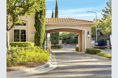 20740 Campania, Porter Ranch, CA 91326 - Photo 56