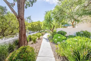 25703 Holiday Cir, Stevenson Ranch, CA 91381 - Photo 38