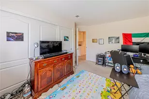 25703 Holiday Cir, Stevenson Ranch, CA 91381 - Photo 24