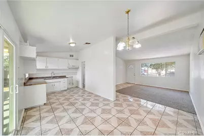 1033 W Holguin, Lancaster, CA 93534 - Photo 10